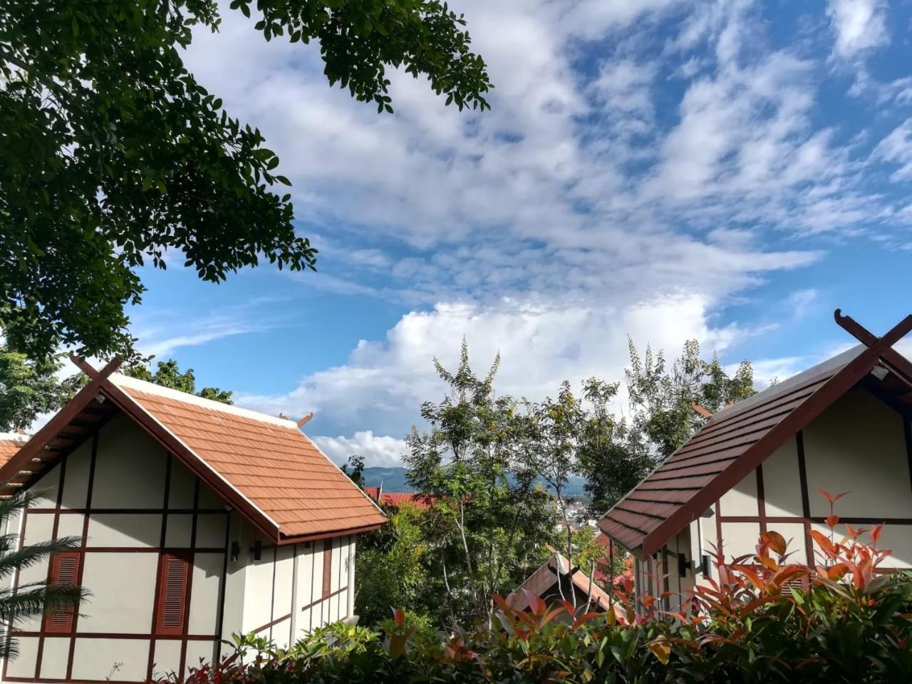Pou Villa Luang Namtha Buitenkant foto